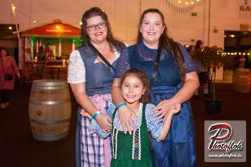 www_photofloh_de_PflaelzerGaudiNaechte_HermesHouseBand_Messehalle_PS_16_10_2026-9