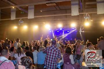 www_photofloh_de_PflaelzerGaudiNaechte_HermesHouseBand_Messehalle_PS_16_10_2026-31