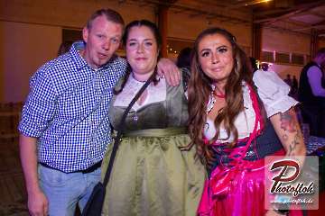www_photofloh_de_PflaelzerGaudiNaechte_HermesHouseBand_Messehalle_PS_16_10_2026-60