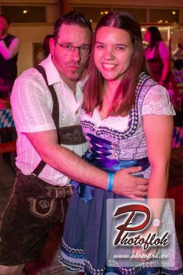 www_photofloh_de_PflaelzerGaudiNaechte_HermesHouseBand_Messehalle_PS_16_10_2026-109