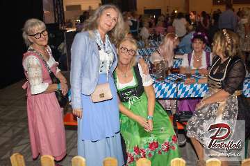 www_photofloh_de_PflaelzerGaudiNaechte_HermesHouseBand_Messehalle_PS_17_10_2026-141