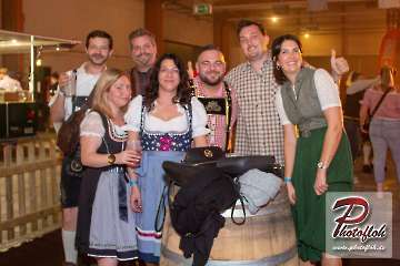 www_photofloh_de_PflaelzerGaudiNaechte_HermesHouseBand_Messehalle_PS_16_10_2026-10