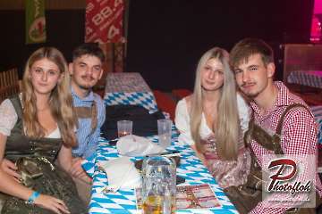 www_photofloh_de_PflaelzerGaudiNaechte_HermesHouseBand_Messehalle_PS_16_10_2026-73