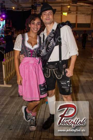 www_photofloh_de_PflaelzerGaudiNaechte_HermesHouseBand_Messehalle_PS_17_10_2026-110
