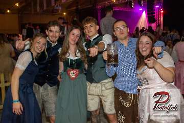 www_photofloh_de_PflaelzerGaudiNaechte_HermesHouseBand_Messehalle_PS_17_10_2026-113