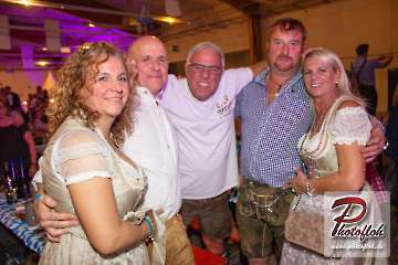 www_photofloh_de_PflaelzerGaudiNaechte_HermesHouseBand_Messehalle_PS_17_10_2026-153
