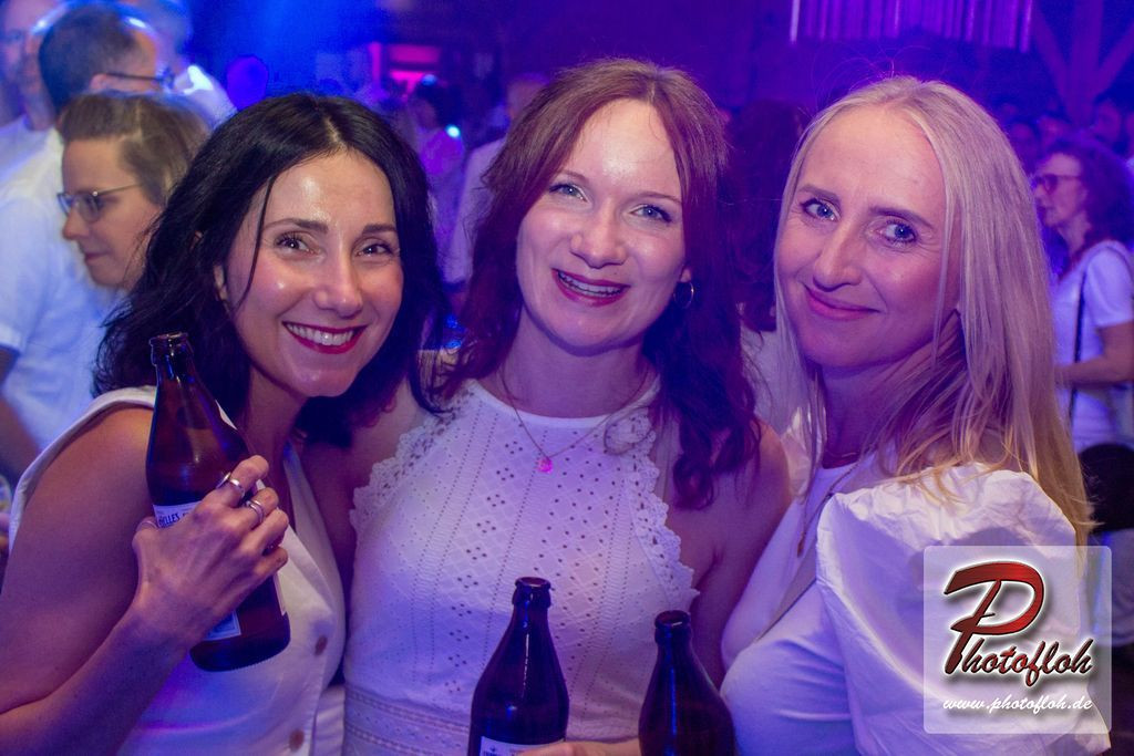 www_PhotoFloh_de__UweDienes_WhiteNight_AlmLandau_03_06_2026_019